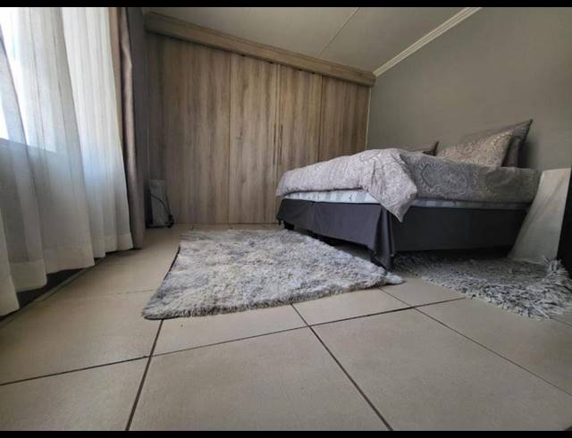 4 BEDROOM HOUSE FOR SALE IN TLHABANE WEST